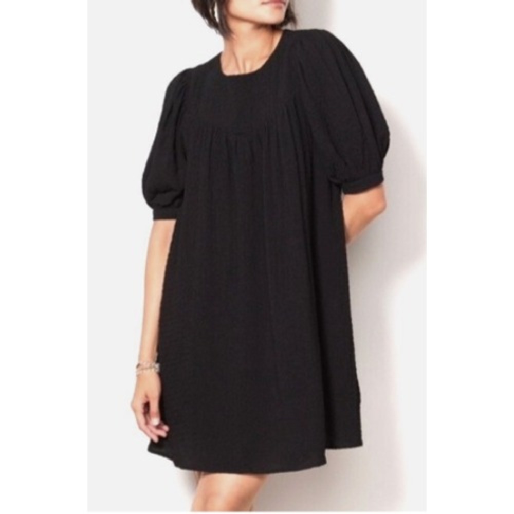 EVEREVE Black Textured Puff Sleeve Babydoll Mini Dress Short Sleeve Shift